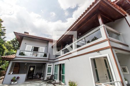 Casa de condomínio para alugar com 600m², 6 quartos e 6 vagasFachada