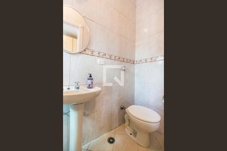 Casa de condomínio para alugar com 600m², 6 quartos e 6 vagasBanheiro de serviço