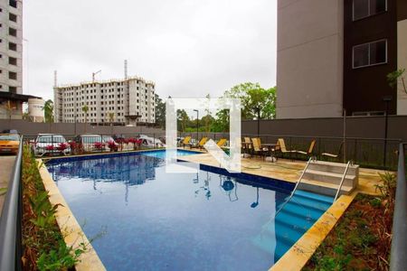 Apartamento à venda com 45m², 2 quartos e 1 vaga Apartamento à venda com 45m², 2 quartos e 1 vagaÁrea comum - Piscina