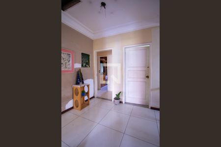 Casa para alugar com 511m², 4 quartos e 5 vagasCorredor