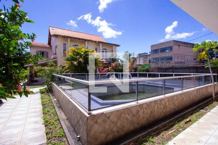 Casa para alugar com 511m², 4 quartos e 5 vagasQuintal