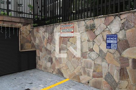 Apartamento à venda com 353m², 5 quartos e 4 vagasPlaca