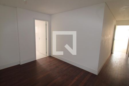 Corredor de apartamento à venda com 5 quartos, 353m² em Santana, São Paulo