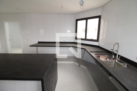 Apartamento à venda com 353m², 5 quartos e 4 vagasCozinha