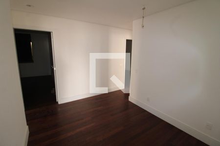 Corredor de apartamento à venda com 5 quartos, 353m² em Santana, São Paulo