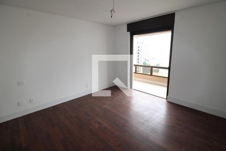 Apartamento à venda com 353m², 5 quartos e 4 vagasQuarto 4