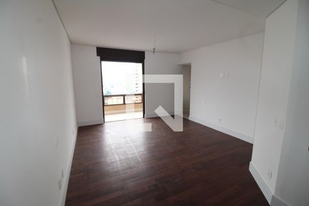 Apartamento à venda com 353m², 5 quartos e 4 vagasQuarto 4