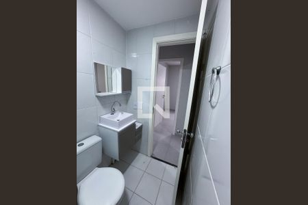 Apartamento à venda com 74m², 2 quartos e 1 vagaBanheiro