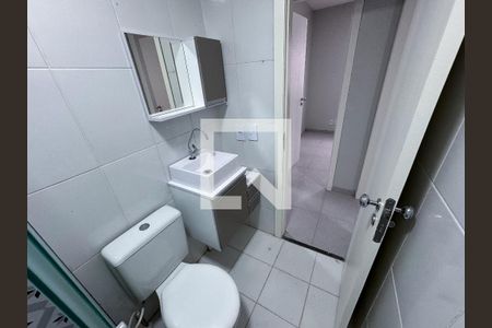 Apartamento à venda com 74m², 2 quartos e 1 vagaBanheiro