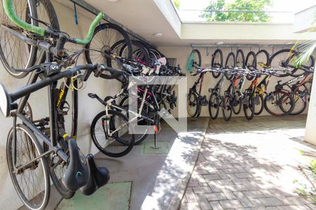 Apartamento à venda com 28m², 1 quarto e sem vagaÁrea Comum - Bicicletário