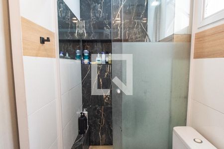 Apartamento à venda com 105m², 2 quartos e 2 vagasBanheiro da suíte 1