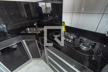 Apartamento à venda com 105m², 2 quartos e 2 vagasCozinha