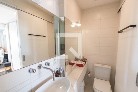 Apartamento à venda com 105m², 2 quartos e 2 vagasBanheiro da suíte 2