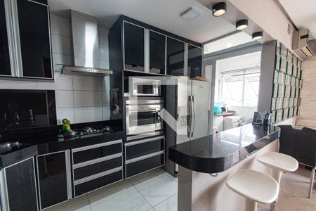 Apartamento à venda com 105m², 2 quartos e 2 vagasCozinha