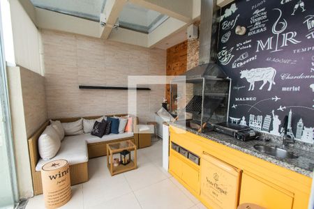 Apartamento à venda com 105m², 2 quartos e 2 vagasChurrasqueira