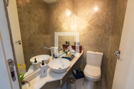 Apartamento à venda com 105m², 2 quartos e 2 vagasLavabo