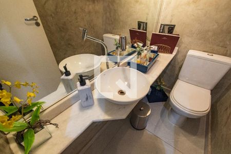 Apartamento à venda com 105m², 2 quartos e 2 vagasLavabo