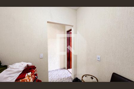 Casa à venda com 124m², 4 quartos e 4 vagas Casa à venda com 124m², 4 quartos e 4 vagasQuarto 4