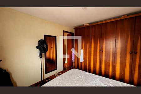 Casa à venda com 124m², 4 quartos e 4 vagas Casa à venda com 124m², 4 quartos e 4 vagasQuarto 2