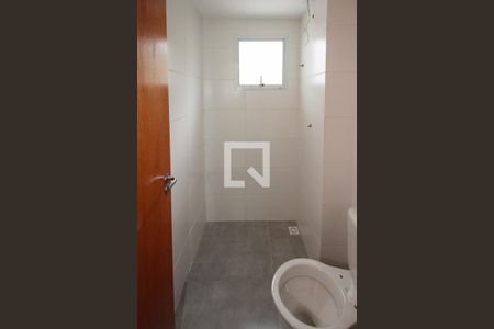 Apartamento para alugar com 35m², 2 quartos e sem vaga Apartamento para alugar com 35m², 2 quartos e sem vagaBanheiro