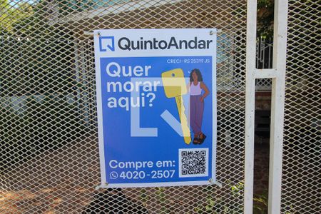 Casa à venda com 290m², 5 quartos e 4 vagasplaquinha