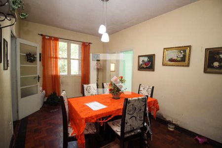 Casa à venda com 290m², 5 quartos e 4 vagasSala de Jantar