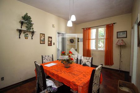 Casa à venda com 290m², 5 quartos e 4 vagasSala de Jantar