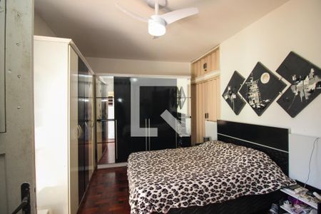 Casa à venda com 290m², 5 quartos e 4 vagasQuarto 1