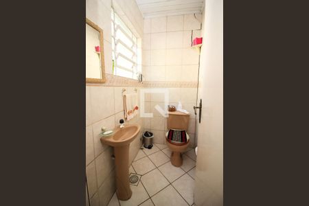 Casa à venda com 290m², 5 quartos e 4 vagasLavabo 1