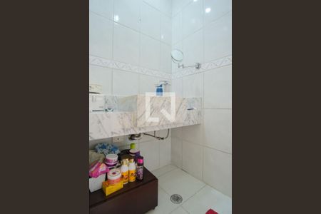 Casa à venda com 250m², 3 quartos e 2 vagasBanheiro da Suíte