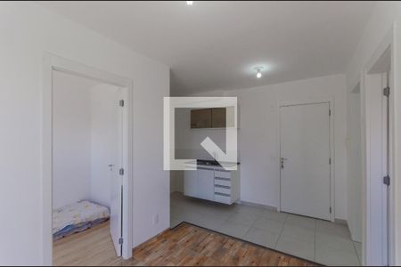 Sala de apartamento para alugar com 2 quartos, 37m² em Cambuci, São Paulo