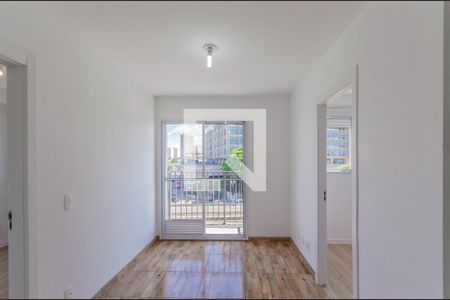 Sala de apartamento para alugar com 2 quartos, 37m² em Cambuci, São Paulo