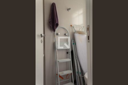 Apartamento à venda com 245m², 3 quartos e 4 vagasBanheiro de Serviço