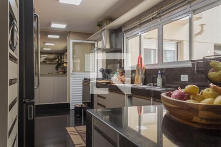 Apartamento à venda com 245m², 3 quartos e 4 vagasCozinha