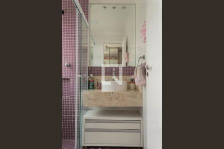 Apartamento à venda com 245m², 3 quartos e 4 vagasBanheiro da Suíte 3