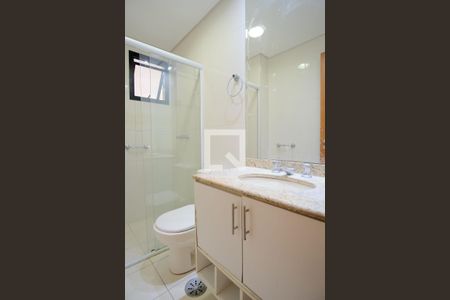 Apartamento para alugar com 67m², 2 quartos e 2 vagasBanheiro Social