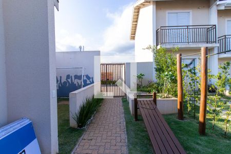 Casa de condomínio para alugar com 50m², 2 quartos e 1 vaga Casa de condomínio para alugar com 50m², 2 quartos e 1 vagaÁrea comum - Playground