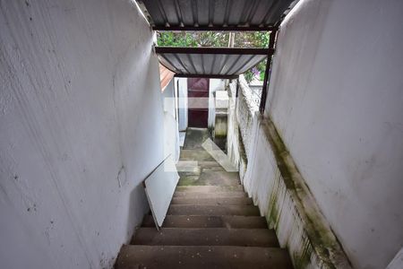 Casa à venda com 176m², 3 quartos e 2 vagas Casa à venda com 176m², 3 quartos e 2 vagasEntrada