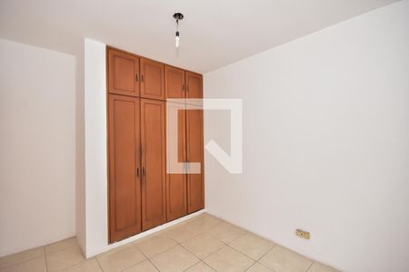 Casa à venda com 176m², 3 quartos e 2 vagas Casa à venda com 176m², 3 quartos e 2 vagasQuarto 1