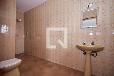 Casa à venda com 176m², 3 quartos e 2 vagas Casa à venda com 176m², 3 quartos e 2 vagasBanheiro Suíte