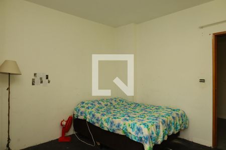 Casa à venda com 330m², 6 quartos e 5 vagasQuarto 2