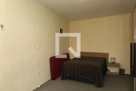 Casa à venda com 330m², 6 quartos e 5 vagasQuarto 4