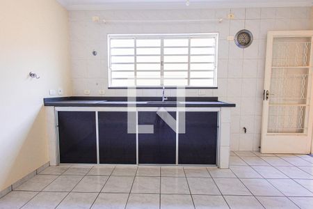 Casa para alugar com 110m², 2 quartos e 1 vaga Casa para alugar com 110m², 2 quartos e 1 vagaCozinha