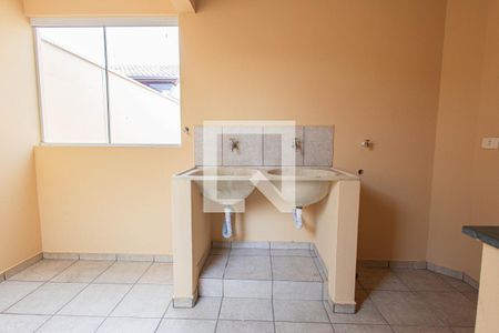 Casa para alugar com 110m², 2 quartos e 1 vaga Casa para alugar com 110m², 2 quartos e 1 vagaÁrea de Serviço