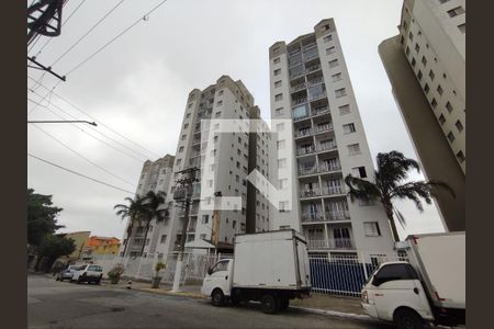 Apartamento à venda com 48m², 2 quartos e 1 vaga Apartamento à venda com 48m², 2 quartos e 1 vagaFachada