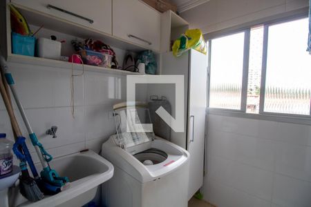 Apartamento à venda com 75m², 2 quartos e 1 vaga Apartamento à venda com 75m², 2 quartos e 1 vagaÁrea de Serviço