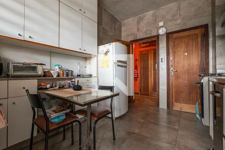 Cozinha de apartamento à venda com 2 quartos, 120m² em Jardim America, São Paulo