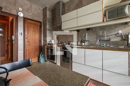 Cozinha de apartamento à venda com 2 quartos, 120m² em Jardim America, São Paulo