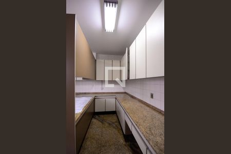 Casa à venda com 333m², 4 quartos e 2 vagasCozinha