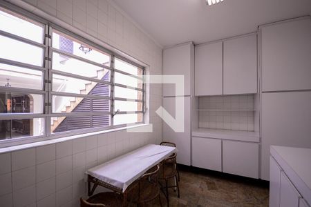 Casa à venda com 333m², 4 quartos e 2 vagasCopa